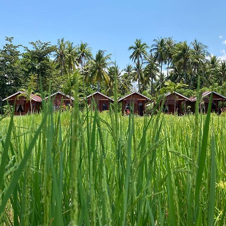 Nuna Bungalows Riung エクステリア 写真