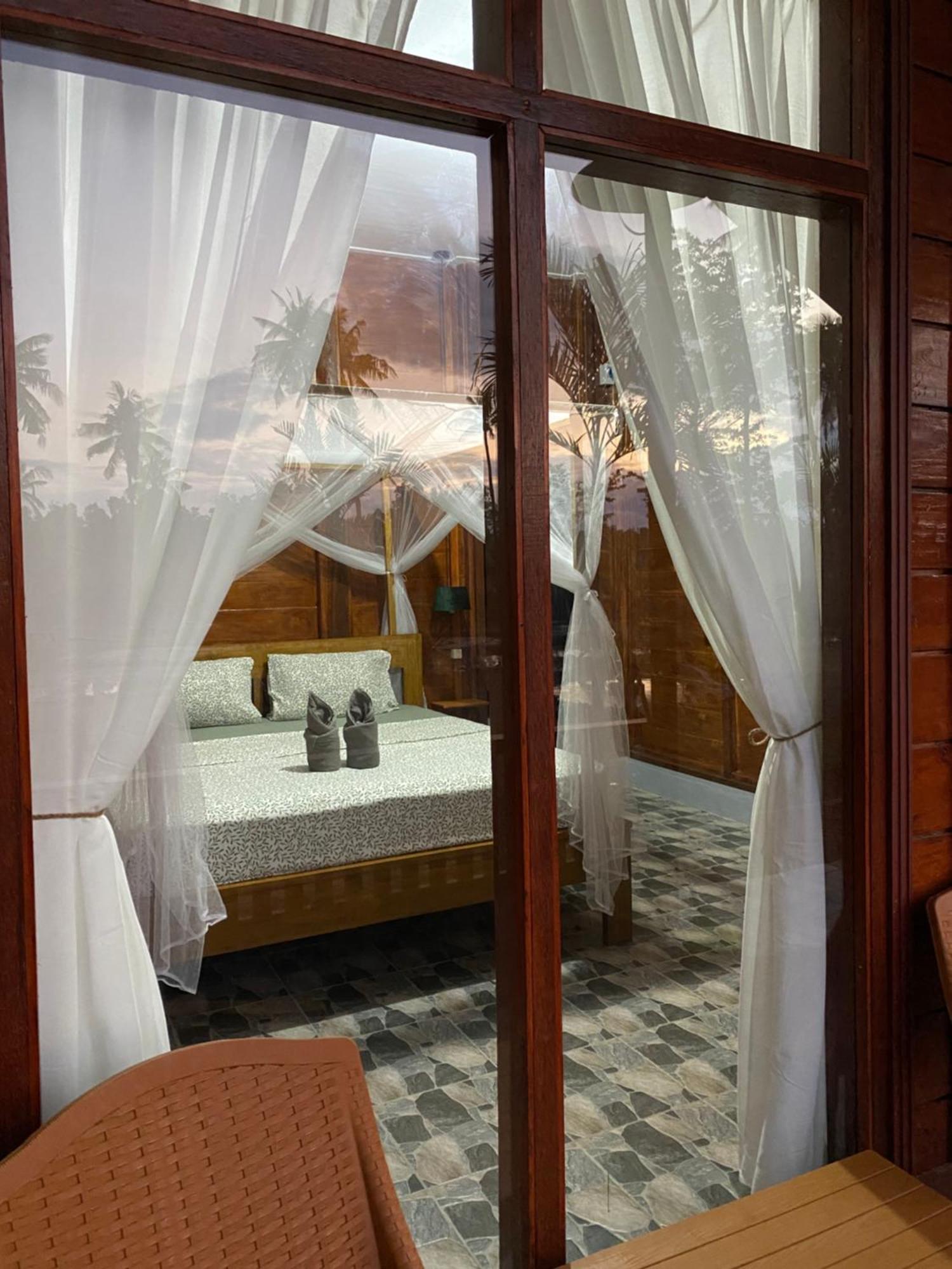 Nuna Bungalows Riung エクステリア 写真